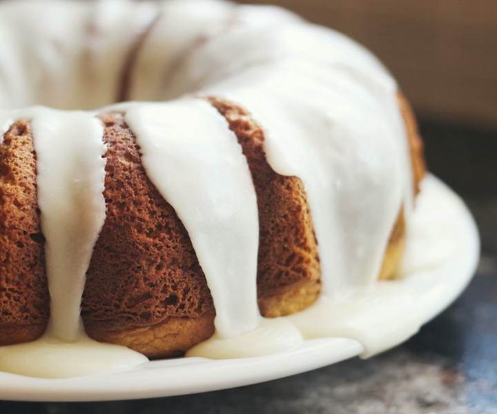 Lemon Cream Bundt